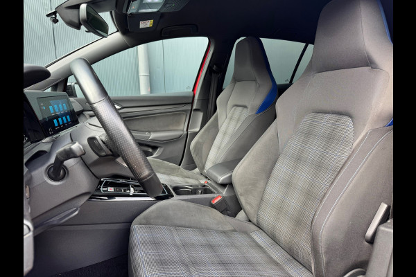 Volkswagen Golf 1.4 eHybrid GTE Black Style * Camera * Side Assist * Stuurverwarming *