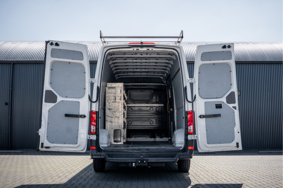 Volkswagen Crafter 2.0 TDI L4H3 140PK | Cruise | 360° camera | Carplay | PDC | Imperiaal | Trekhaak