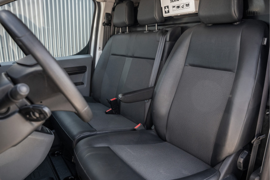 Opel Vivaro 1.5 L3H1 | 1e Eigenaar | Cruise | Airco | Imperiaal | Trekhaak