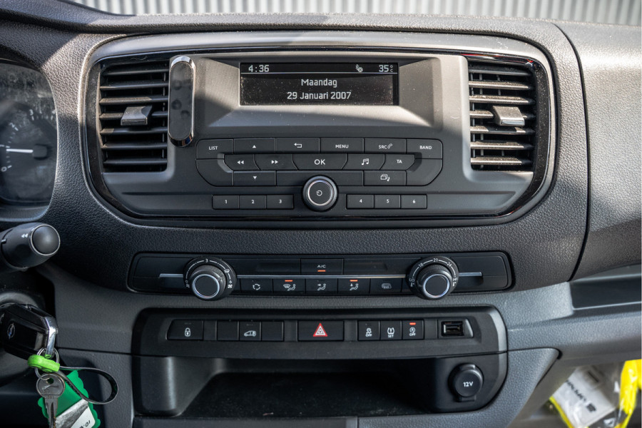 Opel Vivaro 1.5 L3H1 | 1e Eigenaar | Cruise | Airco | Imperiaal | Trekhaak