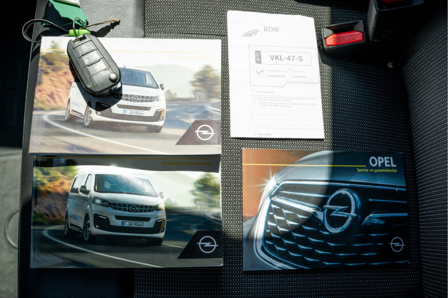 Opel Vivaro 1.5 L3H1 | 1e Eigenaar | Cruise | Airco | Imperiaal | Trekhaak