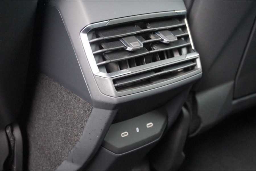 Lynk & Co 01 1.5 More 261PK | MEEST LUXE | NED. AUTO | 1.800 KG TREKGEWICHT