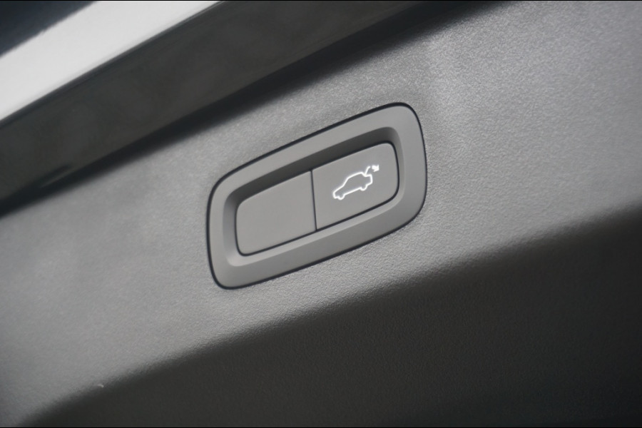 Lynk & Co 01 1.5 More 261PK | MEEST LUXE | NED. AUTO | 1.800 KG TREKGEWICHT