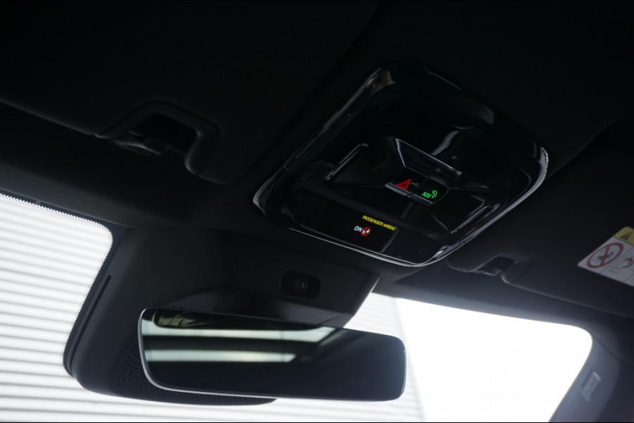 Lynk & Co 01 1.5 More 261PK | MEEST LUXE | NED. AUTO | 1.800 KG TREKGEWICHT