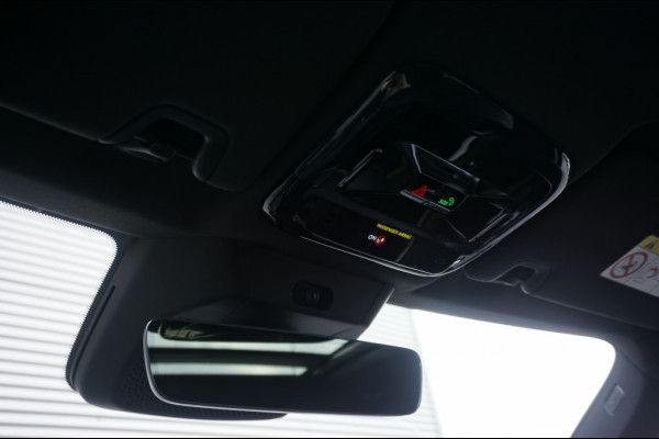 Lynk & Co 01 1.5 More 261PK | MEEST LUXE | NED. AUTO | 1.800 KG TREKGEWICHT