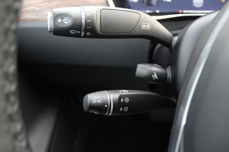 Tesla Model S 100D / Autopilot 2.5 / Luchtvering / Panoramadak / Performance package / Leder / Navigatie / 20'' / Audio Premium