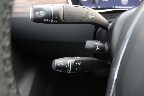Tesla Model S 100D / Autopilot 2.5 / Luchtvering / Panoramadak / Performance package / Leder / Navigatie / 20'' / Audio Premium