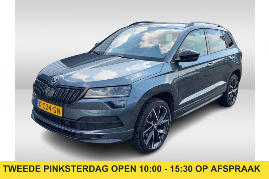 Škoda Karoq 1.5 TSI ACT Sportline Business / Camera / CarPlay / Keyless / 19'' / Stoel+Stuurverwarming / Dodehoek / DAB / ACC