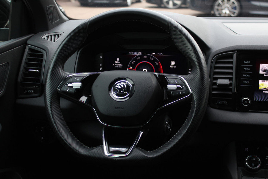 Škoda Karoq 1.5 TSI ACT Sportline Business / Camera / CarPlay / Keyless / 19'' / Stoel+Stuurverwarming / Dodehoek / DAB / ACC