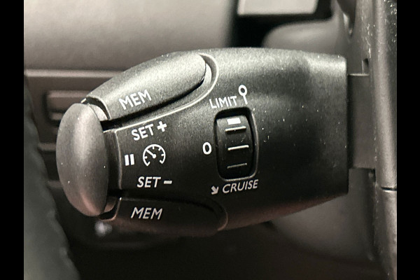 Citroën C3 Aircross 1.2 PureTech S&S Shine | Distr.Riem v.v | Navigatie | Carplay | PDC | Cruise/Control | Airco |