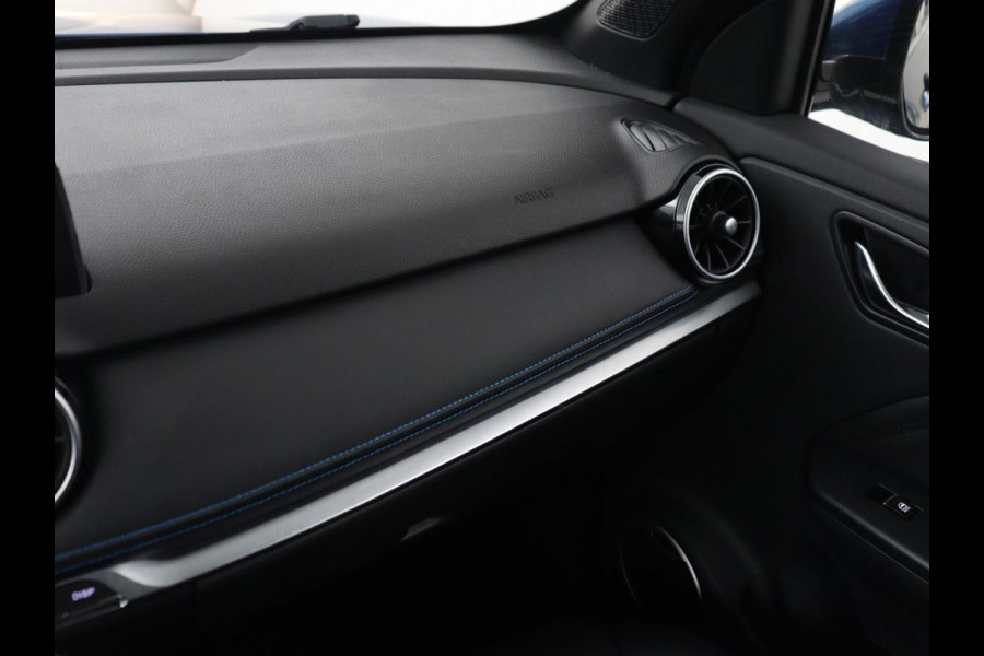 Seres 3 52kWh | Panoramadak | Leder | Stoelverwarming | 360 Camera | Navigatie | Keyless | Elektrische stoelen | Climate control | Bluetooth | Cruise control