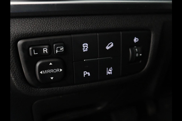 Seres 3 52kWh | Panoramadak | Leder | Stoelverwarming | 360 Camera | Navigatie | Keyless | Elektrische stoelen | Climate control | Bluetooth | Cruise control