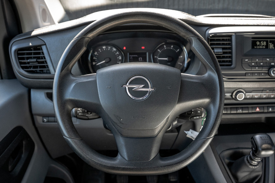 Opel Vivaro 2.0 L2H1 | 150 PK | Cruise | Airco | Imperiaal | Trekhaak
