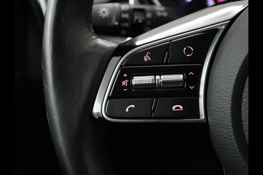 Kia Ceed 1.0 T-GDi DynamicPlusLine | Stoelverwarming | Carplay | Camera | Navigatie | Stuurverwarming | Half leder | Cruise control | Keyless | DAB | Parkeerhulp | Climate control | Bluetooth