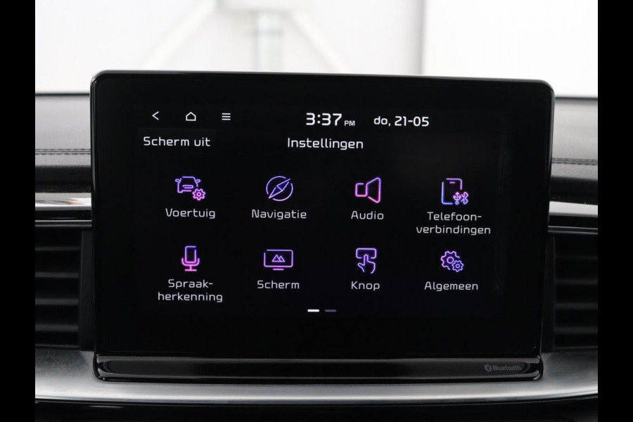 Kia Ceed 1.0 T-GDi DynamicPlusLine | Stoelverwarming | Carplay | Camera | Navigatie | Stuurverwarming | Half leder | Cruise control | Keyless | DAB | Parkeerhulp | Climate control | Bluetooth