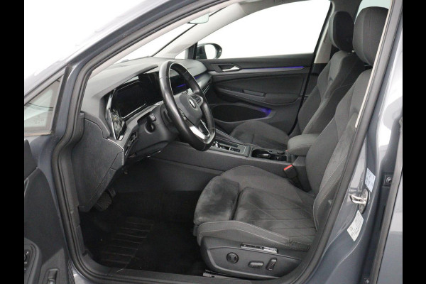 Volkswagen Golf 1.4 eHybrid Style | SOH 88% | Massage | Adaptive cruise | Carplay | Memory | Navigatie | Sfeerverlichting | Parkeerhulp | Climate control | Bluetooth | PHEV | Plug In