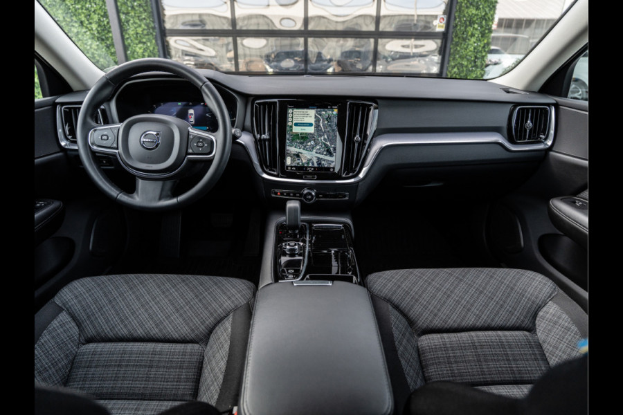 Volvo V60 2.0 T6 Plug-in hybrid AWD Ultimate Bright