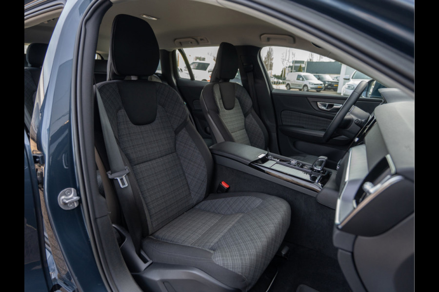 Volvo V60 2.0 T6 Plug-in hybrid AWD Ultimate Bright