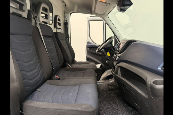 Iveco Daily 35S14 140pk L2H2/L3H2 3500kg Trekhaak Airco Cruise