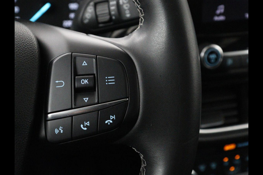 Ford Fiesta 1.0 EcoBoost Hybrid Titanium X | Carplay | Camera | Climate control | Keyless | Full LED | Cruise control | Bluetooth | Park Assist | Getint glas | Origineel NL