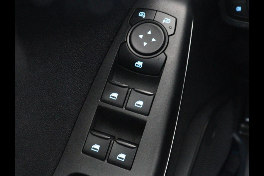 Ford Fiesta 1.0 EcoBoost Hybrid Titanium X | Carplay | Camera | Climate control | Keyless | Full LED | Cruise control | Bluetooth | Park Assist | Getint glas | Origineel NL