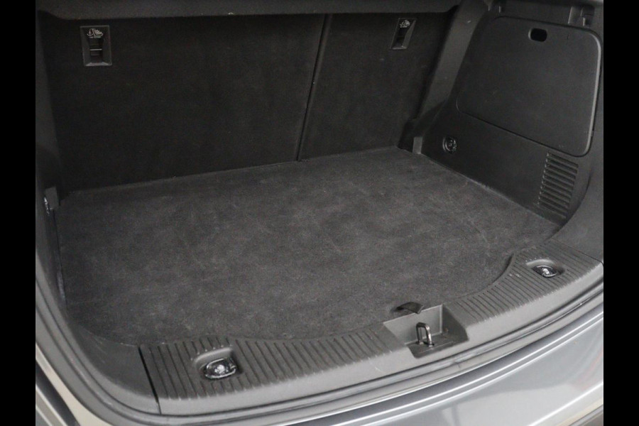 Opel Mokka X 1.4 Turbo Innovation | Automaat | Schuifdak | Leder | Stoelverwarming | Camera | Carplay | Stuurverwarming | Navigatie | Parkeerhulp | Keyless | Full LED | Climate control | Bluetooth | Cruise control
