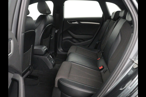 Audi A3 1.5 TFSI Sport S Line Edition | Trekhaak | Half leder | Full LED | Navigatie | Bluetooth | Sportstoelen | Parkeerhulp | Climate control | Cruise control | 18'' | Origineel NL | S Line