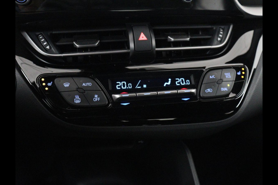 Toyota C-HR 2.0 Hybrid Dynamic | Stoelverwarming | Adaptive cruise | Camera | Carplay | Navigatie | Climate control | Bluetooth