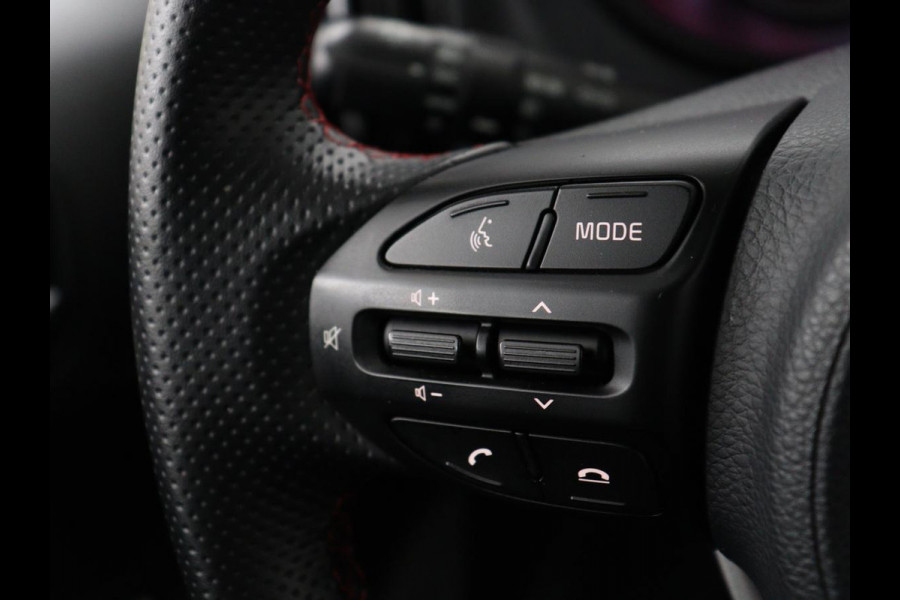 Kia Picanto 1.0 DPi GT-Line | Leder | Carplay | Camera | Navigatie | Cruise control | Climate control | Keyless | Bluetooth | DAB | 1e eigenaar | 63.500km NAP