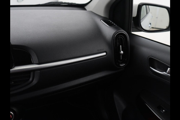 Kia Picanto 1.0 DPi GT-Line | Leder | Carplay | Camera | Navigatie | Cruise control | Climate control | Keyless | Bluetooth | DAB | 1e eigenaar | 63.500km NAP