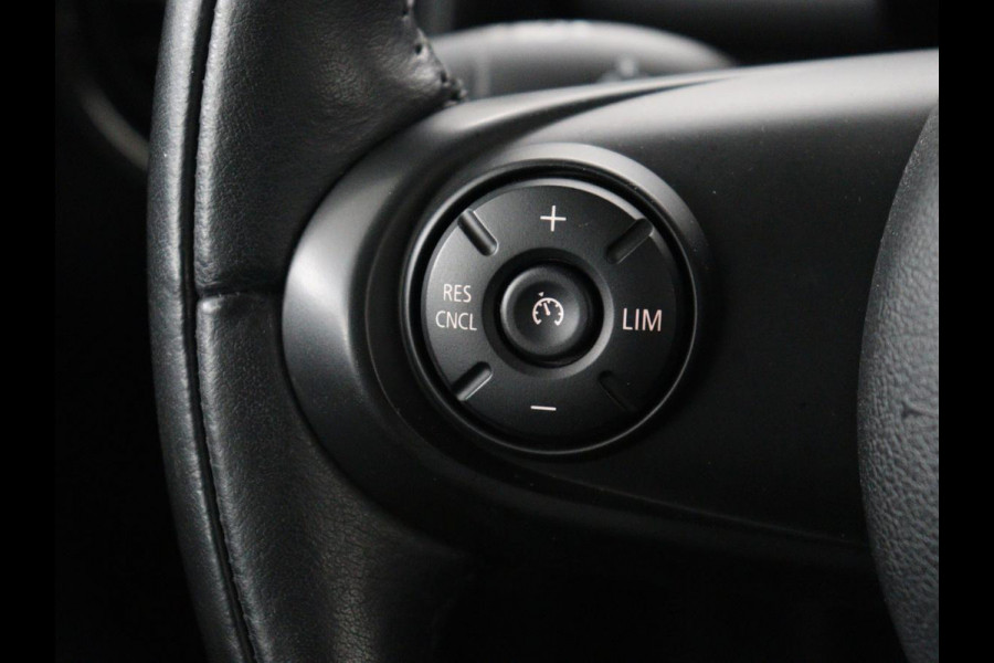 MINI Cooper 1.5 Cooper | Automaat | 87.100km NAP | Carplay | Navigatie | Cruise control | Bluetooth | Airco | Lichtmetalen velgen