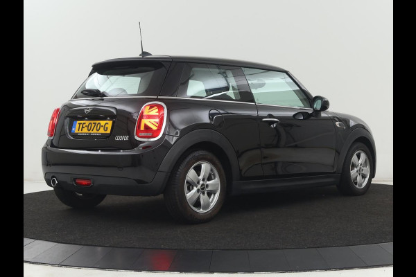 MINI Cooper 1.5 Cooper | Automaat | 87.100km NAP | Carplay | Navigatie | Cruise control | Bluetooth | Airco | Lichtmetalen velgen