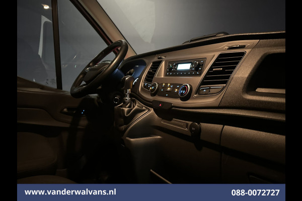 Ford Transit 2.0 TDCI 161pk Bakwagen Laadklep Euro6 Airco | Cruisecontrol | Verwarmde voorruit | 1040kg laadvermogen Bijrijdersbank