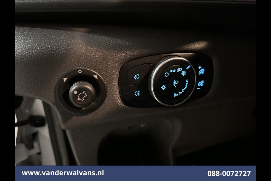 Ford Transit 2.0 TDCI 161pk Bakwagen Laadklep Euro6 Airco | Cruisecontrol | Verwarmde voorruit | 1040kg laadvermogen Bijrijdersbank