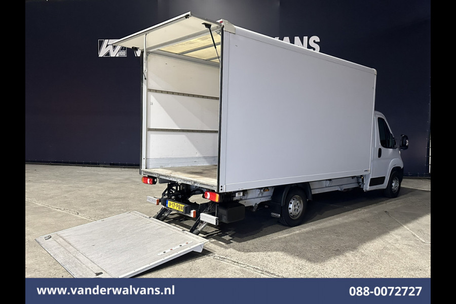 Peugeot Boxer 2.2 BlueHDi 141pk Bakwagen 436cm Lang Laadklep Euro6 Airco | Cruisecontrol | 1055kg laadvermogen Bijrijdersbank