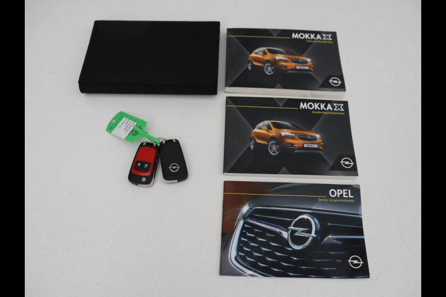 Opel Mokka X 1.4 Turbo Innovation | Schuifdak | Leder | Stoelverwarming | Camera | Carplay | Stuurverwarming | Navigatie | Parkeerhulp | Keyless | Full LED | Climate control | Bluetooth | Cruise control