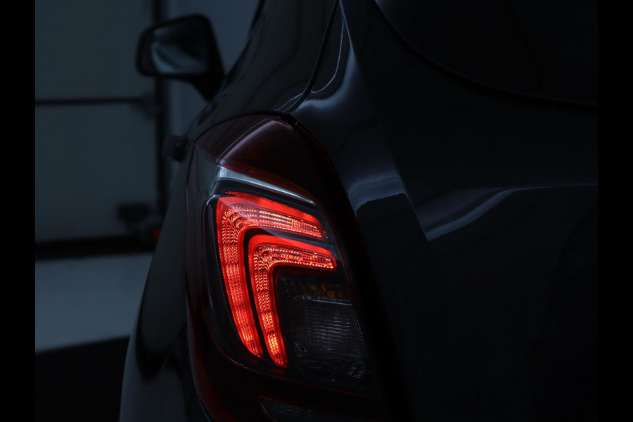 Opel Mokka X 1.4 Turbo Innovation | Schuifdak | Leder | Stoelverwarming | Camera | Carplay | Stuurverwarming | Navigatie | Parkeerhulp | Keyless | Full LED | Climate control | Bluetooth | Cruise control