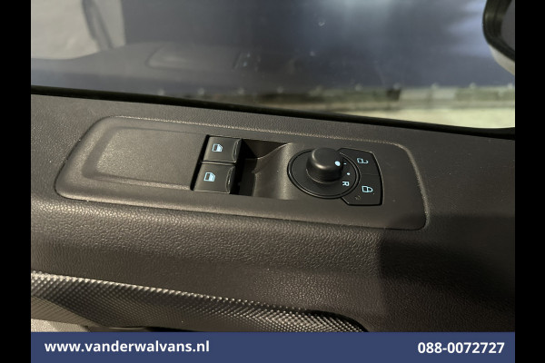 Ford Transit Custom 2.0 TDCI 136pk L2H1 Euro6 Airco | Camera | LED | Apple Carplay | Cruisecontrol Android Auto, Leder, Verwarmde voorruit, Parkeersensoren, Bijrijdersbank, 2740kg trekvermogen
