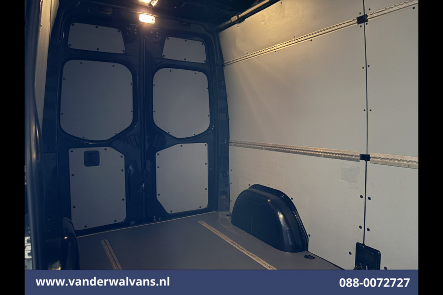 Mercedes-Benz Sprinter 314 CDI 143pk L2H2 Euro6 Airco | Camera | Apple Carplay | Trekhaak | Cruisecontrol Android Auto, Stoelverwarming, 270 Graden Achterdeuren, Parkeersensoren, Bijrijdersbank