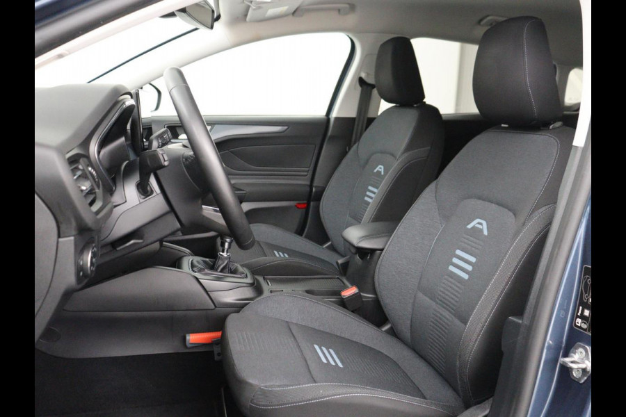 Ford Focus 1.0 EcoBoost Hybrid Active | Carplay | Keyless | Navigatie | Full LED | Parkeerhulp | Climate control | Getint glas | Cruise control | Bluetooth