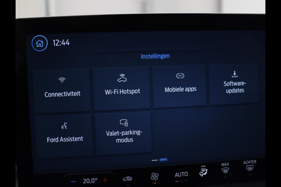 Ford Focus 1.0 EcoBoost Hybrid Active | Carplay | Keyless | Navigatie | Full LED | Parkeerhulp | Climate control | Getint glas | Cruise control | Bluetooth