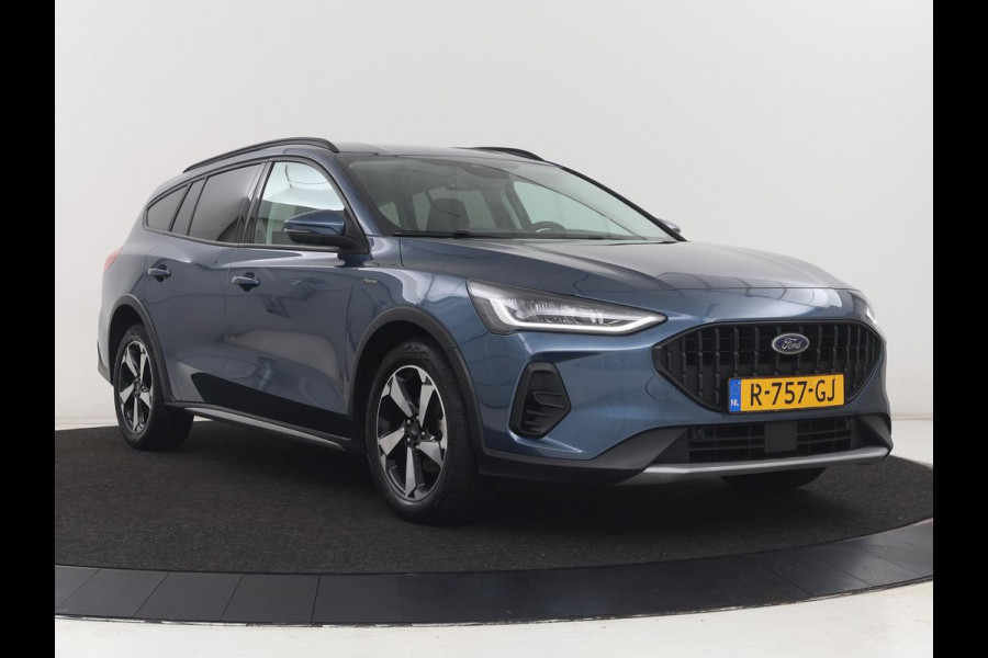 Ford Focus 1.0 EcoBoost Hybrid Active | Carplay | Keyless | Navigatie | Full LED | Parkeerhulp | Climate control | Getint glas | Cruise control | Bluetooth