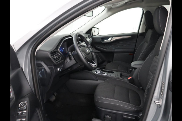 Ford Kuga 2.5 PHEV Titanium | SOH 87,5% | Trekhaak | Camera | Carplay | Navigatie | Climate control | Cruise control | Bluetooth | Keyless | Digital Cockpit | Plug in