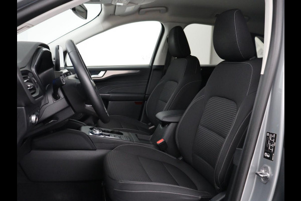 Ford Kuga 2.5 PHEV Titanium | SOH 87,5% | Trekhaak | Camera | Carplay | Navigatie | Climate control | Cruise control | Bluetooth | Keyless | Digital Cockpit | Plug in