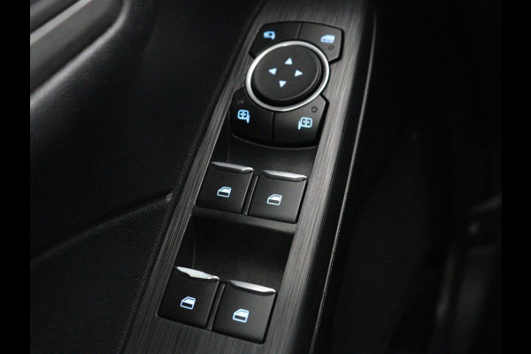 Ford Kuga 2.5 PHEV Titanium | SOH 87,5% | Trekhaak | Camera | Carplay | Navigatie | Climate control | Cruise control | Bluetooth | Keyless | Digital Cockpit | Plug in
