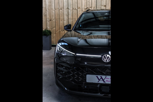 Volkswagen T-Roc 1.5 eTsi R-Line *Head-Up*360 Camera*Keyless*IQ Led*
