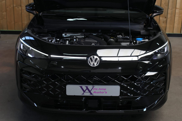 Volkswagen T-Roc 1.5 eTsi R-Line *Head-Up*360 Camera*Keyless*IQ Led*