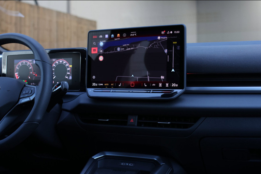Volkswagen T-Roc 1.5 eTsi R-Line *Head-Up*360 Camera*Keyless*IQ Led*