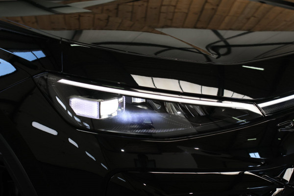 Volkswagen T-Roc 1.5 eTsi R-Line *Head-Up*360 Camera*Keyless*IQ Led*