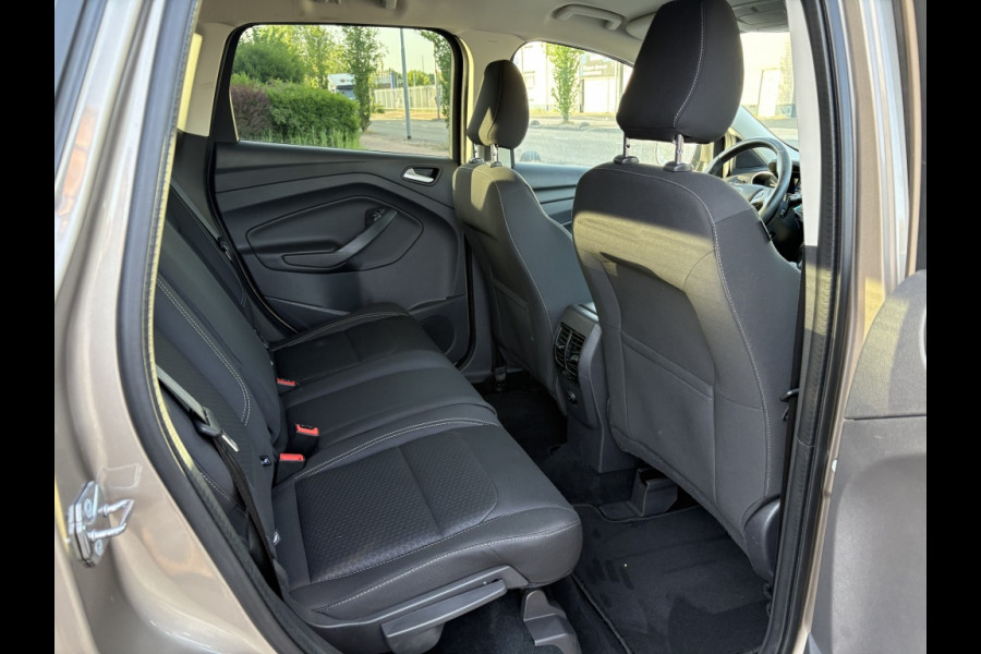 Ford Kuga 1.5 EcoBoost Titanium